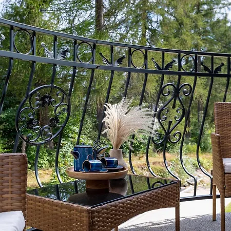 Biala Dolina Nr 8- Invest *
